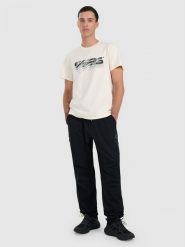 4F Spodnie casual męskie - czarne XXL. Czarne spodnie na co dzień męskie 4f, bez wzorów, z materiału, casualowe. W wyprzedaży za 159.99 zł.