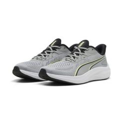 Buty do biegania unisex Skyrocket Lite 2 PUMA. Białe buty do biegania męskie Puma, bez wzorów, bez zapięcia, do biegania. Za 249.00 zł.