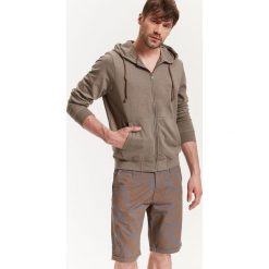 BLUZA ROZPINANA MĘSKA LUŹNA. Bluzy rozpinane męskie marki TOP SECRET. W wyprzedaży za 69.99 zł.
