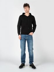 Iceberg Bluza "Hoodie" | E0206300 | Mężczyzna | Czarny. Czarne bluzy nierozpinane męskie Iceberg, m, bez wzorów, z bawełny, bez ramiączek, bez kaptura. W wyprzedaży za 589.00 zł.