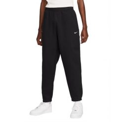 Spodnie sportowe męskie Solo Swoosh Fleece Pants. Czarne spodnie dresowe męskie Nike, bez wzorów, z bawełny, sportowe. Za 349.99 zł.