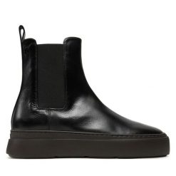 Sztyblety Giuseppe Zanotti. Czarne sztyblety męskie Giuseppe Zanotti, bez obcasa, bez zapięcia. Za 3,139.00 zł.