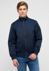 Męska Kurtka zimowa Mustang Style Limon Dark Sapphire 1016889 4136. Niebieskie kurtki męskie Mustang, na zimę, m, bez wzorów, bez ramiączek, bez kaptura. Za 399.99 zł.