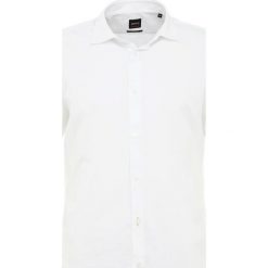 BOSS CASUAL RASH REGULAR FIT Koszula biznesowa white. Koszule męskie marki BOSS CASUAL. Za 379.00 zł.