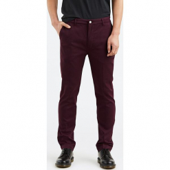 Spodnie chino "502®" - Regular fit - w kolorze czerwonym. Czerwone eleganckie spodnie męskie Levi's, w paski. W wyprzedaży za 173.95 zł.