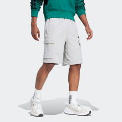 Spodenki fitness męskie ADIDAS. Szare szorty sportowe męskie ADIDAS, bez wzorów, z bawełny, sportowe. W wyprzedaży za 119.99 zł.