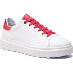 Sneakersy TOMMY HILFIGER - Luxury Corporate Sneaker FM0FM02182 White/Tango Red 901. Buty sportowe na co dzień męskie Tommy Hilfiger. Za 579.00 zł.