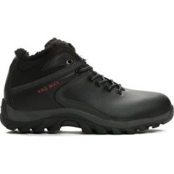 Czarne Trapery Sobersides. Buty zimowe męskie marki Born2be. Za 59.99 zł.