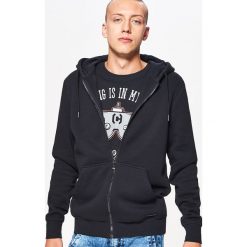 Zapinana bluza BASIC z kapturem - Czarny. Bluzy rozpinane męskie marki Cropp. W wyprzedaży za 69.99 zł.