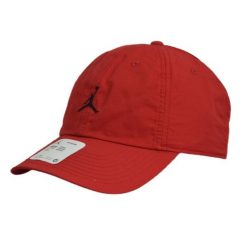 Czapka z daszkiem Air Jordan Heritage86 Unisex Strapback Czerwona - DC3673-687. Czerwone czapki męskie Jordan, bez wzorów, sportowe. W wyprzedaży za 89.00 zł.