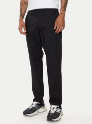 New Balance Spodnie materiałowe Athletics Standard MP43554BK Czarny Regular Fit. Czarne spodnie na co dzień męskie New Balance, bez wzorów, z bawełny. Za 249.99 zł.