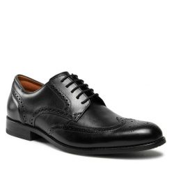 Półbuty Clarks. Czarne eleganckie półbuty męskie Clarks, wizytowe, bez obcasa, bez zapięcia. Za 399.99 zł.