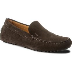 Mokasyny BOSS - Driver 50380357 10190245 01 Dark Brown 202. Mokasyny męskie marki Boss. W wyprzedaży za 609.00 zł.