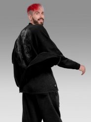 4F Bluza bomberka oversize męska 4F x Tomasz Fornal - czarna S. Czarne bluzy bez kaptura męskie 4f, l, bez wzorów, z dzianiny, bez kaptura. Za 269.99 zł.