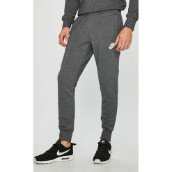 Nike Sportswear - Spodnie. Szare spodnie dresowe męskie marki Nike Sportswear. Za 229.90 zł.