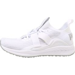 Puma IGNITE EVOKNIT LO 2 Obuwie do biegania treningowe puma white/quarry. Buty do biegania męskie Puma. W wyprzedaży za 384.30 zł.