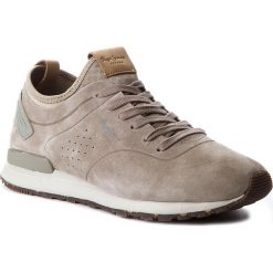 Sneakersy PEPE JEANS - Boston Smart PMS30406 Stone 836. Brązowe buty sportowe na co dzień męskie Pepe Jeans, z jeansu, klasyczne. W wyprzedaży za 289.00 zł.