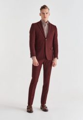 PAKO LORENTE – Bordowe spodnie garniturowe P21WP-6G-036-D-S. Czerwone eleganckie spodnie męskie Pako Lorente, bez wzorów, z wełny. Za 219.99 zł.