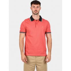 Koszulka Polo Męska Nautica Bayer. Czerwone koszulki polo męskie Nautica, m, bez wzorów, z bawełny, sportowe, bez kołnierzyka, bez ramiączek. Za 249.00 zł.