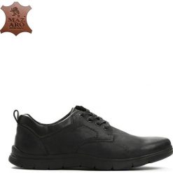 Czarne Skórzane Półbuty Authority. Buty sportowe na co dzień męskie marki Born2be. Za 139.99 zł.