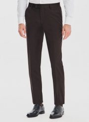 PAKO LORENTE – Brązowe spodnie garniturowe. Brązowe eleganckie spodnie męskie Pako Lorente, bez wzorów, z poliesteru, biznesowe. Za 489.99 zł.