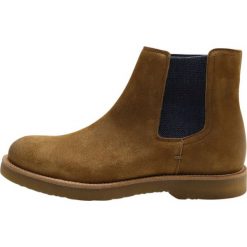 BOSS CASUAL CUBA CHEB Botki medium green. Buty zimowe męskie marki BOSS CASUAL. W wyprzedaży za 629.85 zł.