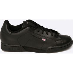 Reebok Classic - Buty. Czarne buty sportowe na co dzień męskie Reebok Classic, bez wzorów, z gumy, sportowe, bez ramiączek, bez kaptura. W wyprzedaży za 229.90 zł.