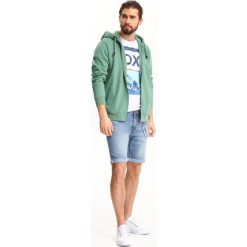 BLUZA ROZPINANA MĘSKA LUŹNA. Bluzy rozpinane męskie TOP SECRET. W wyprzedaży za 44.99 zł.
