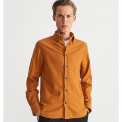 Koszula regular fit - Beżowy. Brązowe koszule męskie Reserved. Za 119.99 zł.