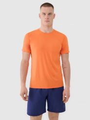 4F Koszulka treningowa szybkoschnąca męska - pomarańczowa L. Brązowe t-shirty sportowe męskie 4f, l, bez wzorów, z dzianiny, klasyczne, bez ramiączek. W wyprzedaży za 59.99 zł.
