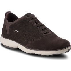 Półbuty GEOX - U Nebula B U52D7B 0NY22 C6024 Dk Coffee. Codzienne półbuty męskie Geox. W wyprzedaży za 359.00 zł.
