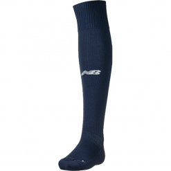 Getry piłkarskie - WSAM540NV. Legginsy męskie marki New Balance. W wyprzedaży za 29.99 zł.