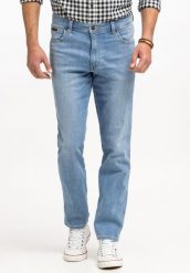 WRANGLER TEXAS SLIM MĘSKIE SPODNIE JEANSOWE JEANSY DŻINSY DREAM ON W12SQO859. Czarne spodnie na co dzień męskie Wrangler, bez wzorów, z bawełny, klasyczne. W wyprzedaży za 144.99 zł.