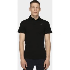 Koszulka polo męska TSM308 - głęboka czerń. Koszulki polo męskie 4f, m, bez wzorów, z bawełny, bez kołnierzyka, bez ramiączek. Za 79.99 zł.