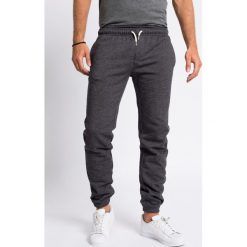 Quiksilver - Spodnie Everyday. Długie spodnie sportowe męskie marki Quiksilver. W wyprzedaży za 159.90 zł.
