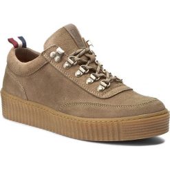 Półbuty TOMMY HILFIGER - DENIM Kenneth 1B FM0FM00792 Timber Wolf 248. Codzienne półbuty męskie marki Giacomo Conti. W wyprzedaży za 319.00 zł.