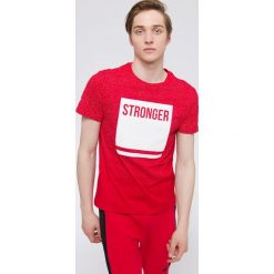 T-shirt męski TSM217 - czerwony. T-shirty męskie marki 4f. W wyprzedaży za 39.99 zł.