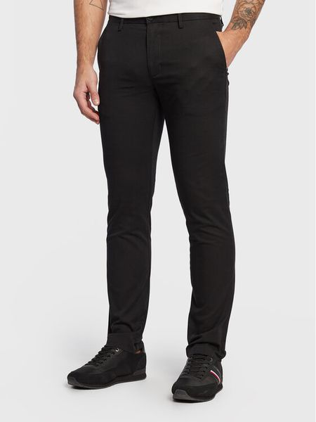 Tommy Hilfiger Chinosy Bleecker MW0MW26619 Czarny Slim Fit. Czarne eleganckie spodnie męskie Tommy Hilfiger, bez wzorów, z bawełny. Za 389.99 zł.