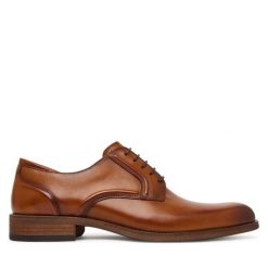 Półbuty Clarks. Brązowe eleganckie półbuty męskie Clarks, wizytowe, bez obcasa, bez zapięcia. Za 519.99 zł.