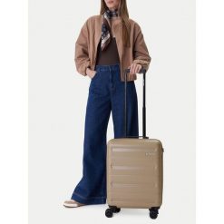 Walizka kabinowa GINO ROSSI. Brązowe walizki męskie Gino Rossi, bez wzorów. Za 259.99 zł.