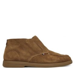 Botki Tommy Hilfiger. Brązowe sztyblety męskie Tommy Hilfiger, bez obcasa, bez zapięcia. Za 389.99 zł.