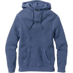 Sweter z kapturem Regular Fit bonprix niebieski dżins melanż. Swetry męskie marki bonprix. Za 34.99 zł.