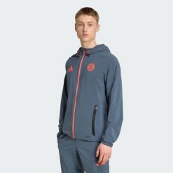 Kurtka FC Bayern Tiro 25 Competition Vis Tech Travell. Brązowe kurtki męskie ADIDAS, m, bez wzorów, bez ramiączek, bez kaptura. Za 399.00 zł.