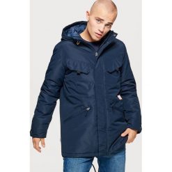Parka na jesień - Granatowy. Niebieskie parki męskie Cropp, na jesień. Za 269.99 zł.