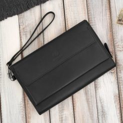 Saszetka męska skórzana do ręki elegancka czarna Paolo Peruzzi AL-26-BL. Czarne saszetki męskie bez wzorów, ze skóry. Za 219.00 zł.