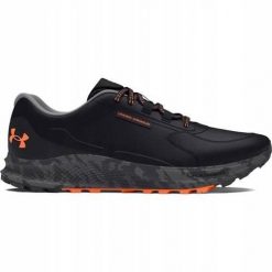 Buty do biegania męskie Under Armour 3028371001UACHARGEDBANDITTR3. Czarne buty do biegania męskie Under Armour, bez wzorów, z materiału, bez zapięcia, do biegania. W wyprzedaży za 337.00 zł.