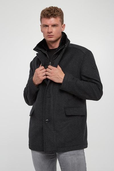 Płaszcz męski wełniany Gary JOOP!. Płaszcze męskie JOOP!, m, bez wzorów, z wełny, bez kaptura. Za 2,599.00 zł.