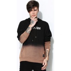 Czarna Bluza Ombre Transcendence. Bluzy z kapturem męskie Born2be. Za 129.99 zł.