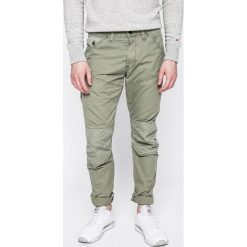 G-Star Raw - Spodnie 5620. Szare spodnie na co dzień męskie G-Star Raw, z bawełny, casualowe. W wyprzedaży za 379.90 zł.