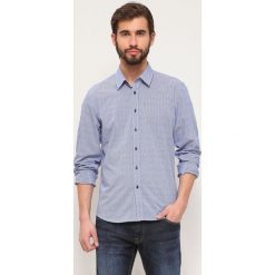KOSZULA DŁUGI RĘKAW MĘSKA REGULAR FIT. Koszule męskie TOP SECRET. W wyprzedaży za 69.99 zł.